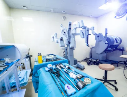 Laparoscopic vs. Robotic Surgery